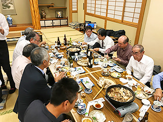 松茸例会の様子